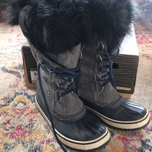 Joan of arctic sorel boots